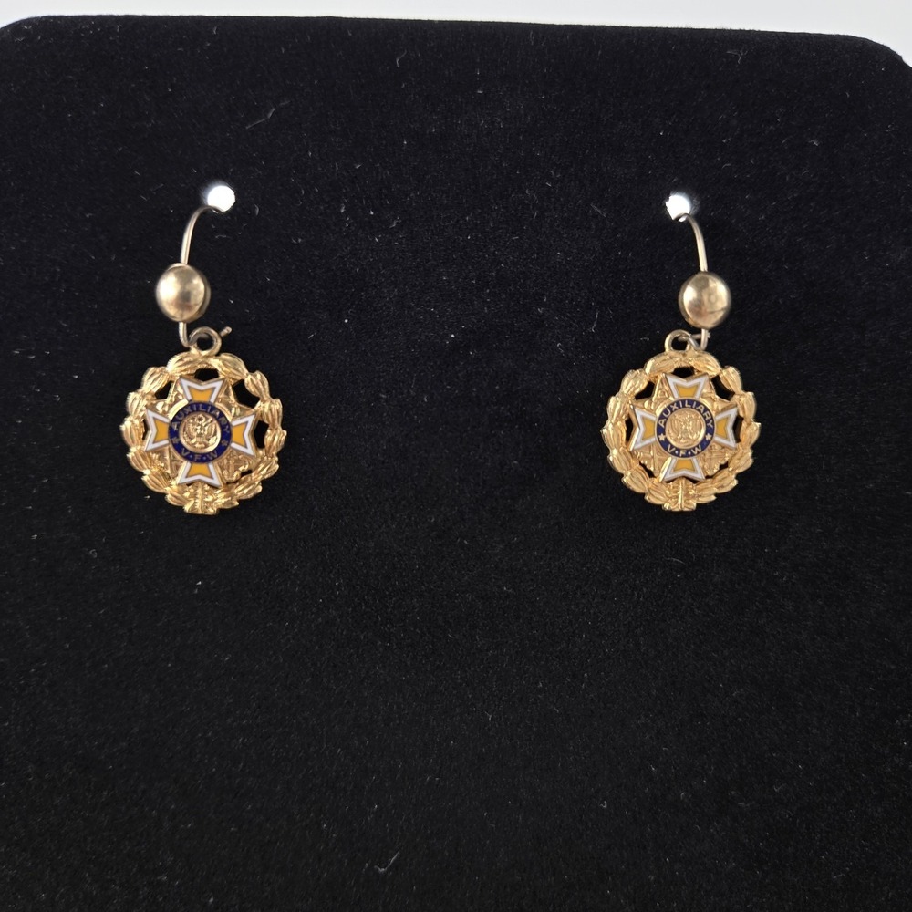 Vintage VFW Auxiliary‎ Logo Gold Medallion Tone Hook Pierced Earrings Military